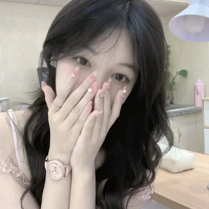 系统刚激活，女神打来求救电话